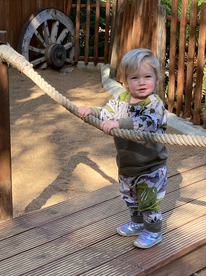 Chocolate woodland Grow with me pants