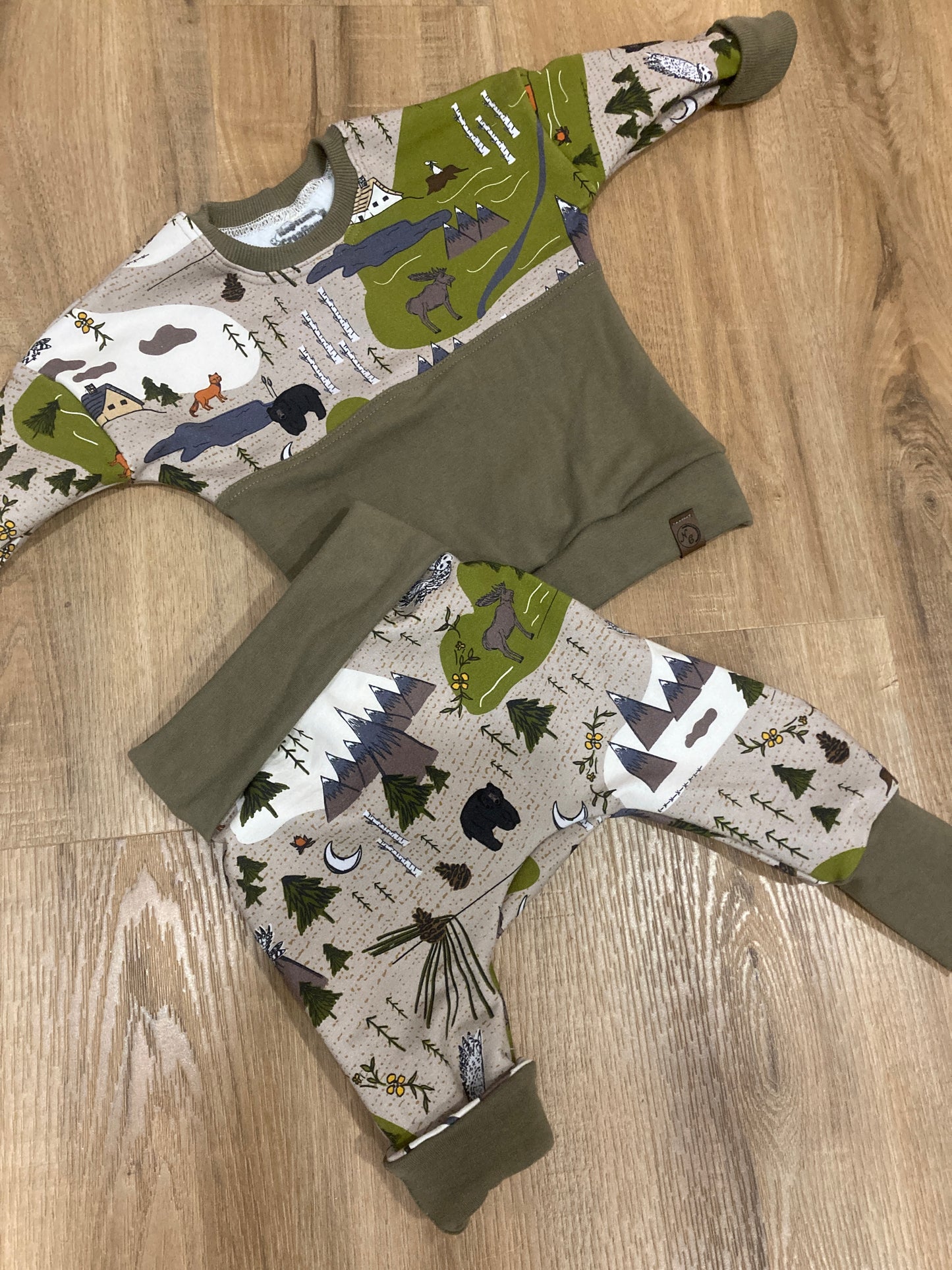 Wild Outdoors Grow with me dolman pullover and pants set