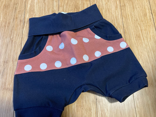 Polka dot Jegging Grow with me shorts