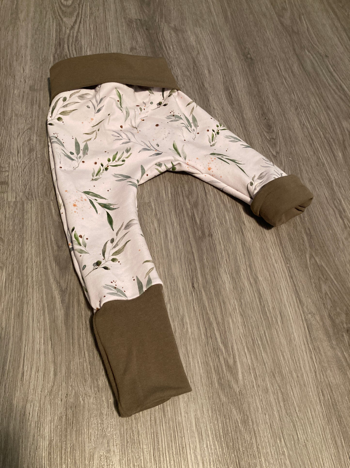Olive Branches Grow with me pants