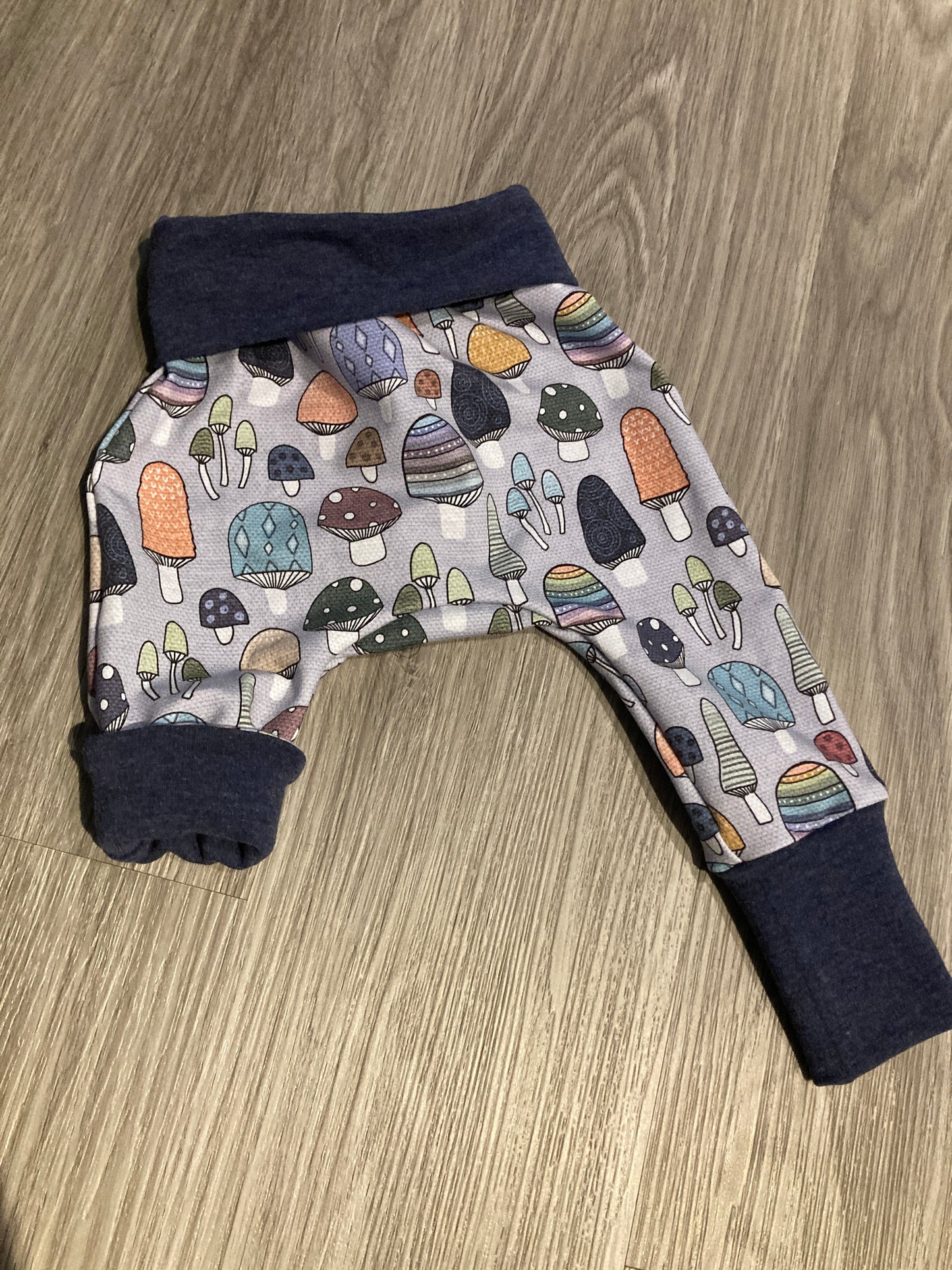 Colourful Mushrooms Grow with me pants