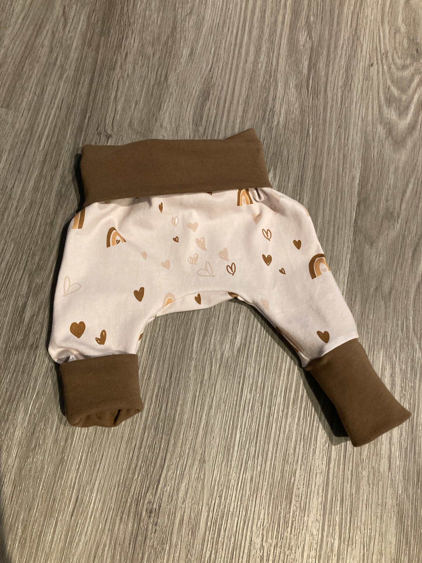 Hearts Grow with me pants