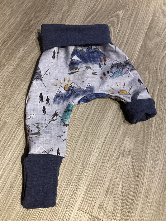 Navy Mountains Grow with me pants