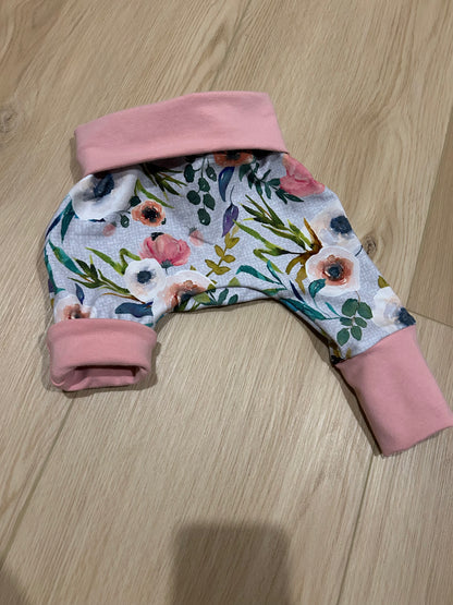 Floral 2 Grow with me pants